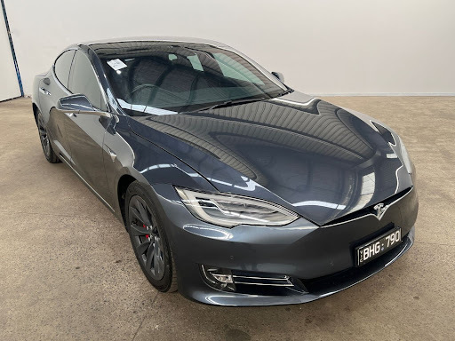 Black Tesla model y