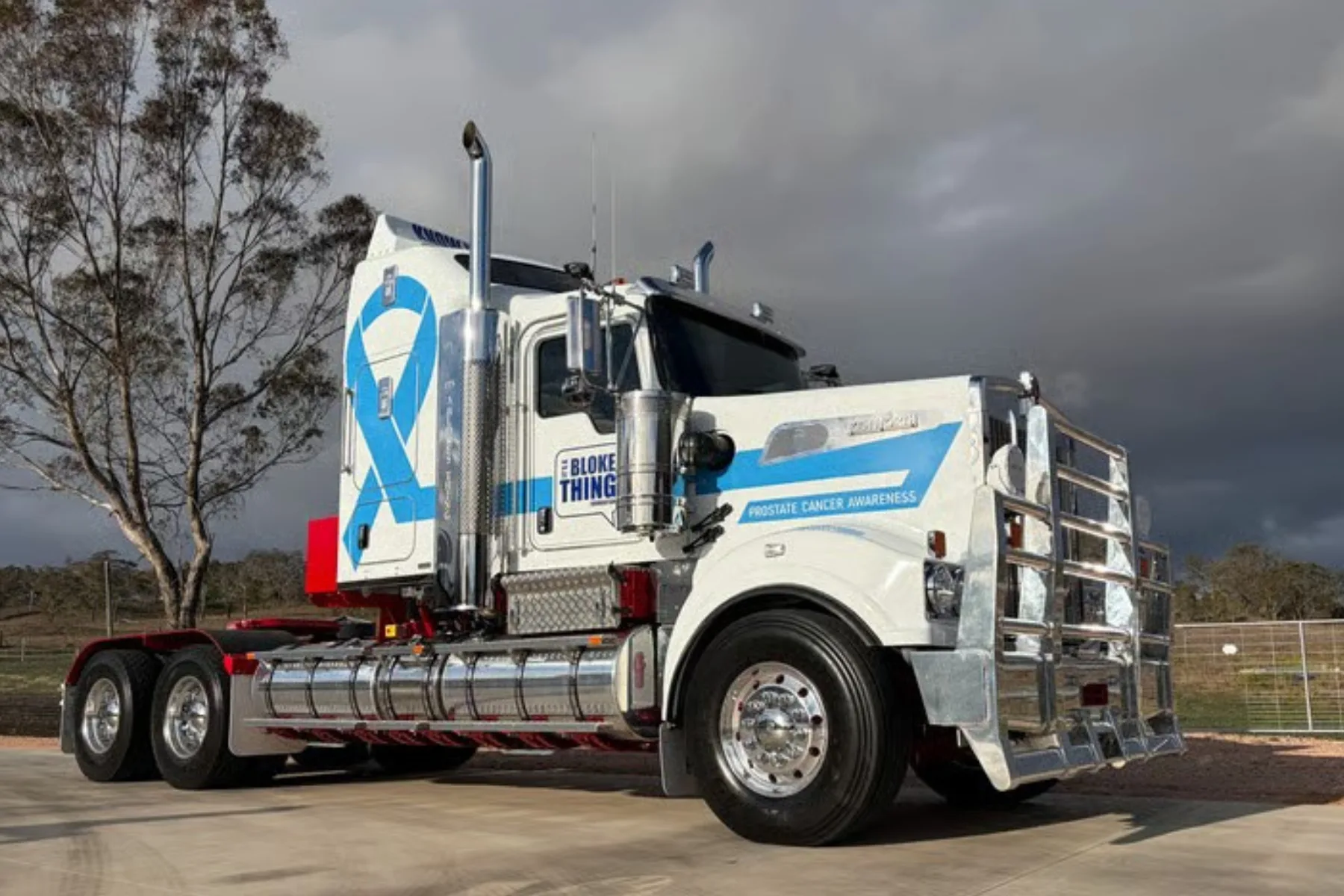 Pickles auctions Kenworth T909 for charity