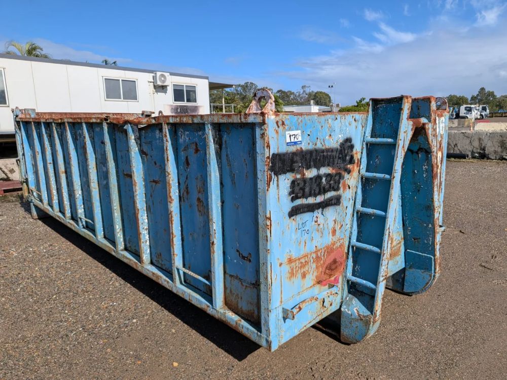 Hook Bin