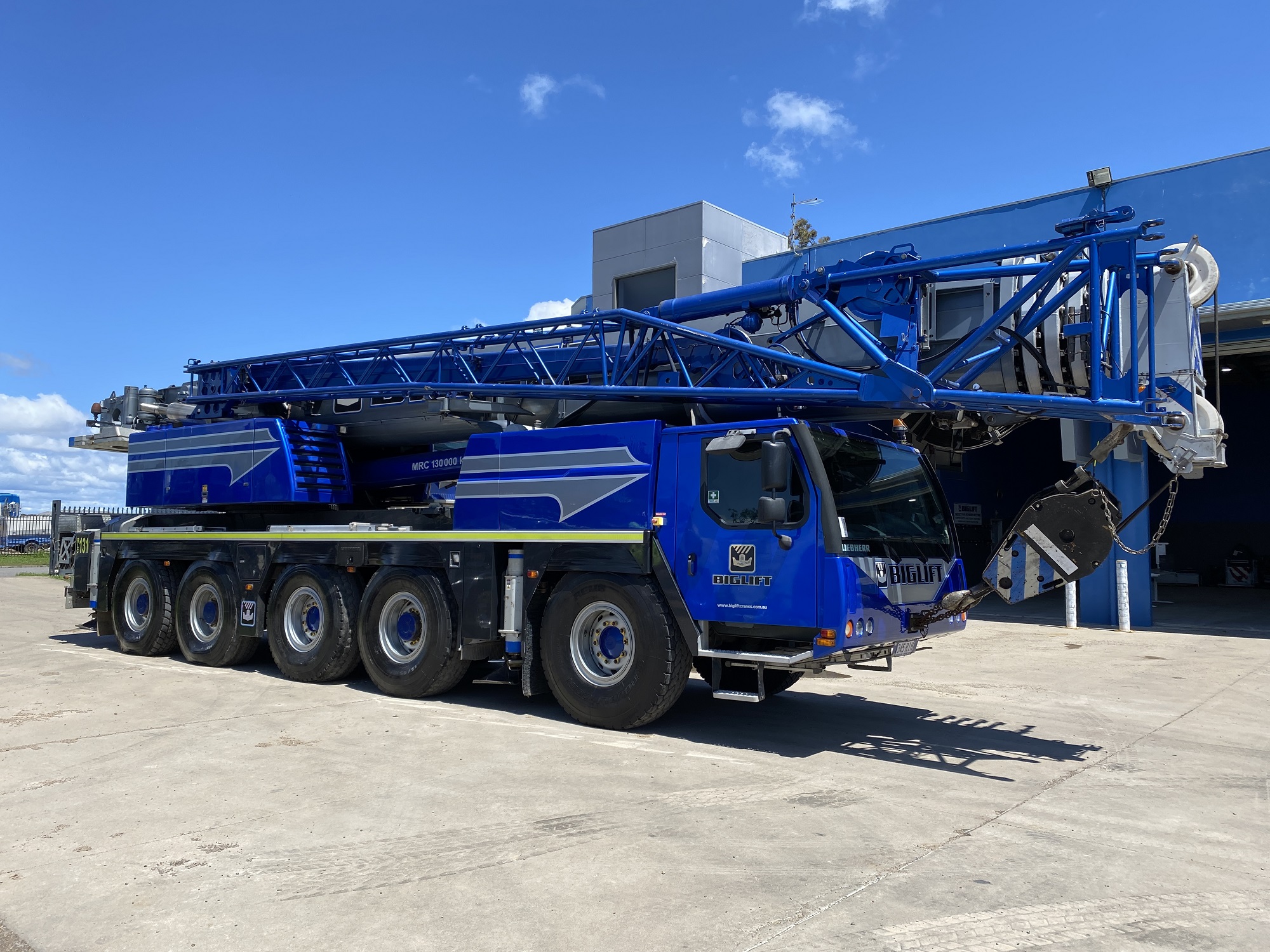 Major Cranes and Heavy Haulage Retirement Auction Pickles AU