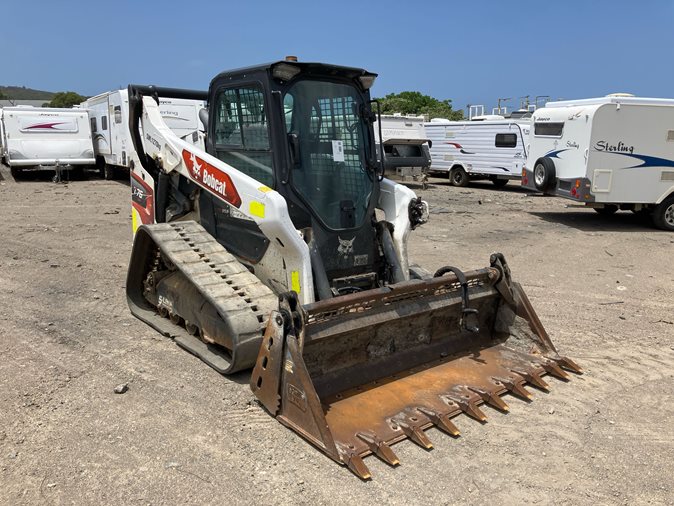 2021 Bobcat T76