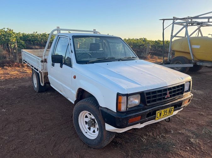 Ute - Mitsubishi Triton