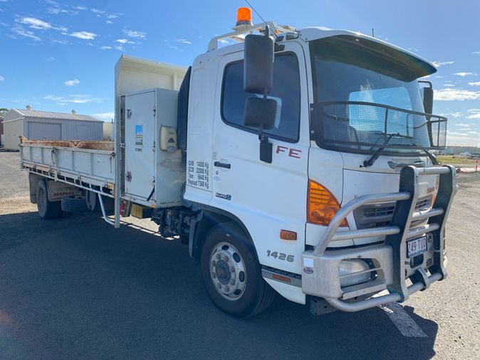 View 2014 Hino FE500 1426 available via auction.