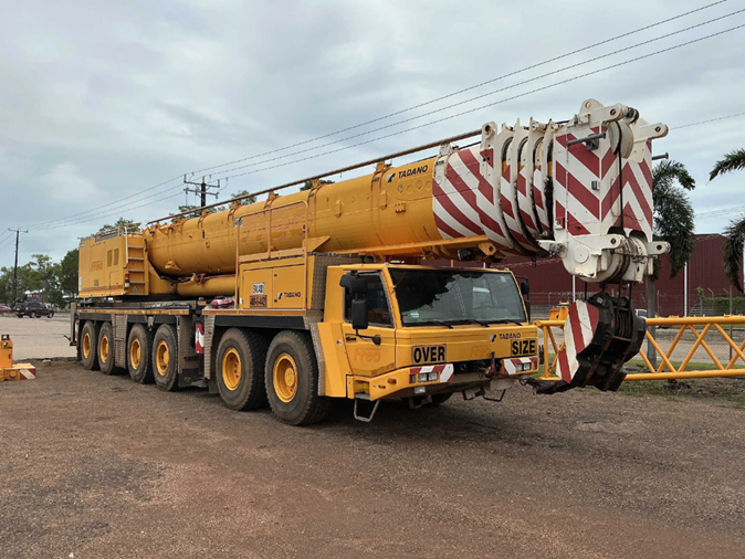 2013 Tadano ATF400G-6