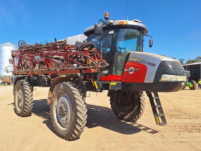 View 2016 Case IH 4430 Patriot available via auction.