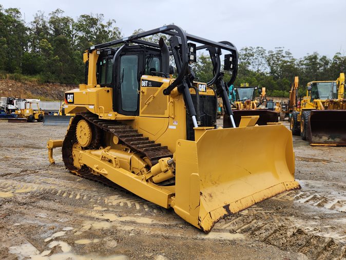 2015 Caterpillar D6TXL