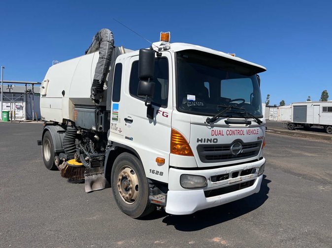 2016 Hino FG 500 1628