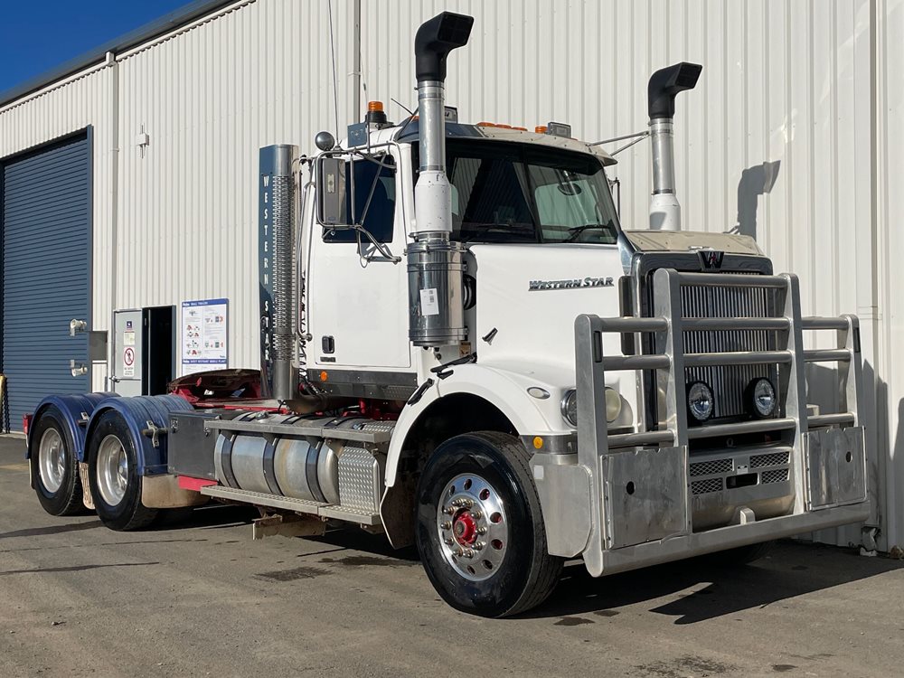 2014 Western Star 4800FS Constellation