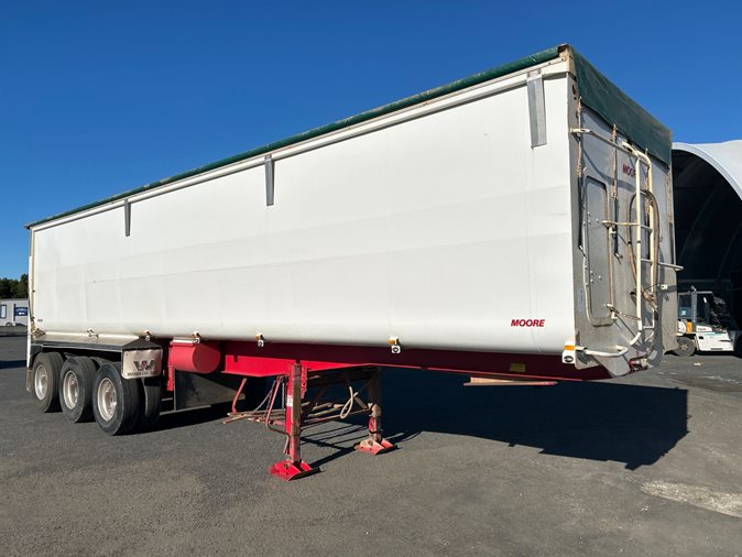 2018 Moore Tri Axle Tipper