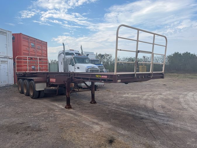 2017 Barker Heavy Duty Tri Axle