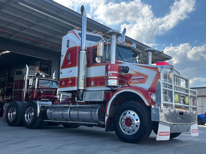 1987 Kenworth W923SAR