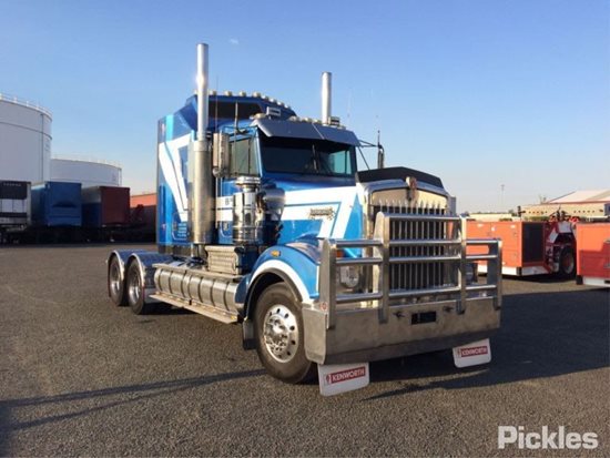 1996 Kenworth T950 Tradition