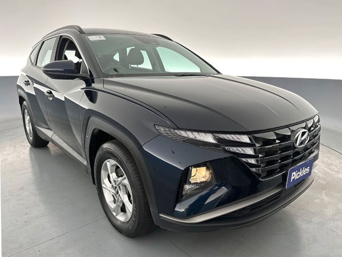 View a blue 2022 Hyundai Tucson available via auction.