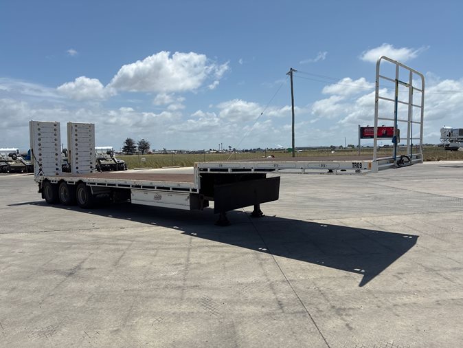 replacement2510-6-2018-southern-cross-trailers-standard-tri-axle