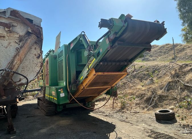 2018 McCloskey International C44