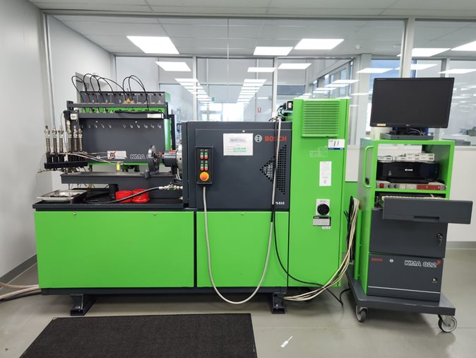 Common Rail Diesel Pump and Injector Diagnostic Tester, Bosch EPS 815 S3