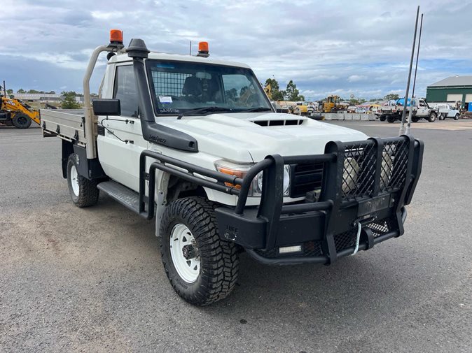 2017 Toyota Landcruiser