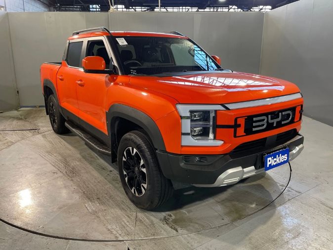 2025 BYD SHARK 6