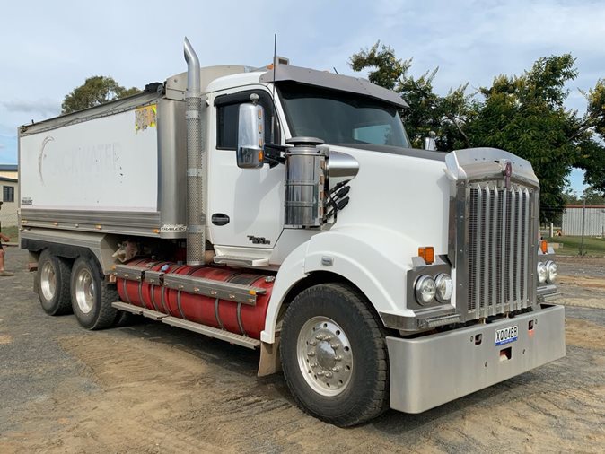 2018 Kenworth T610SAR