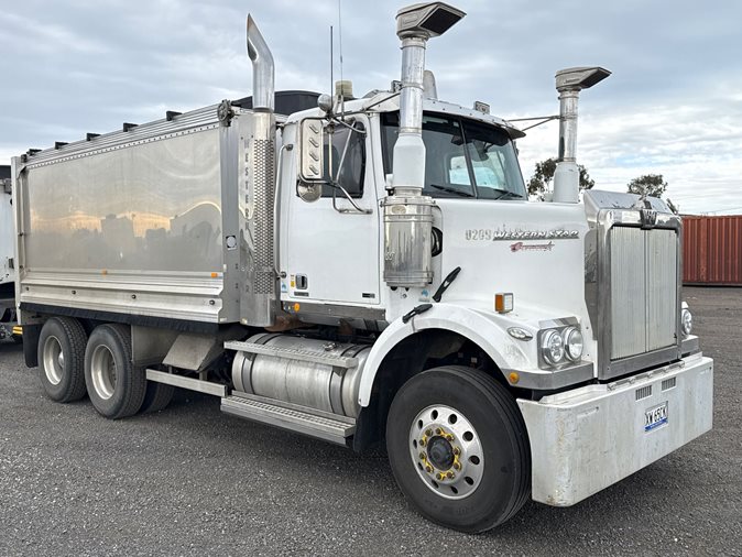 2014 Western Star 4800FS Constellation