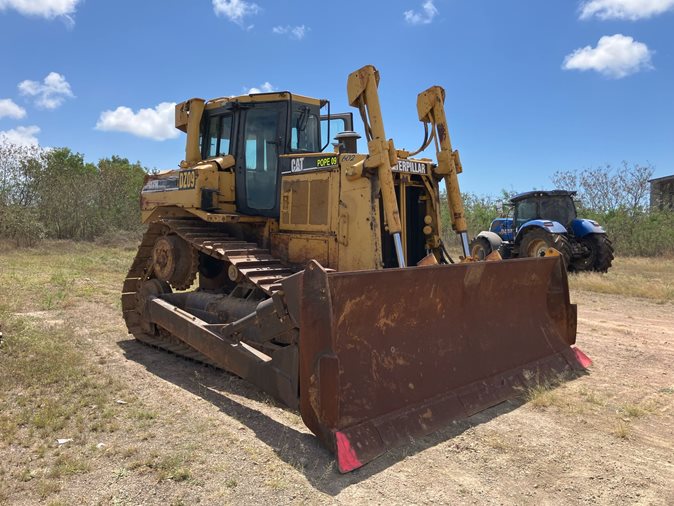 2005 Caterpillar D7R LGP
