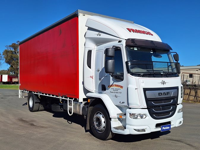 2021 DAF LF290