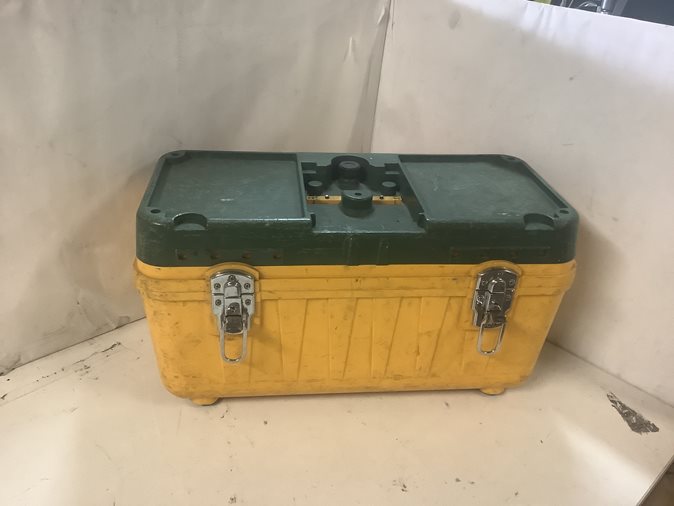 Fujikura FSM-60S Fusion Splicer with Carry box