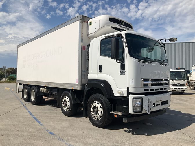 2017 Isuzu FYJ 2000 Long