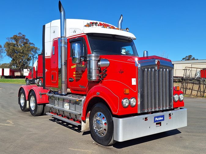 2021 Kenworth T610SAR