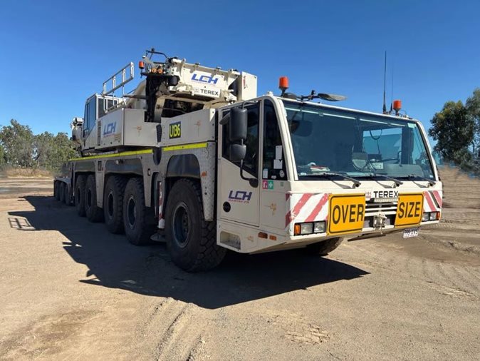 2013 Demag AC200-1