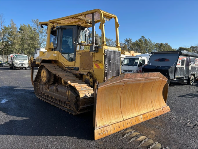 1997 Caterpillar D6M