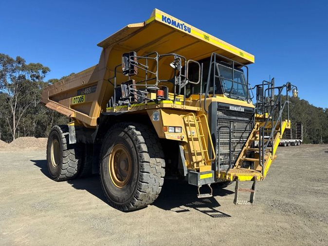 2013 Komatsu HD465-7E1