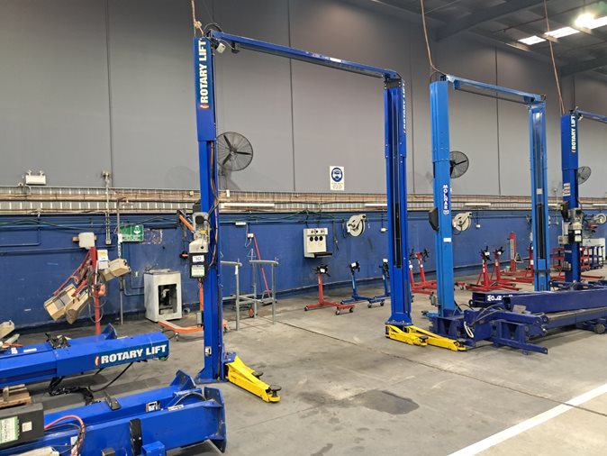 2 Post Hoist, Vehicle Service Group (Rotary), SPO/SPOA10.