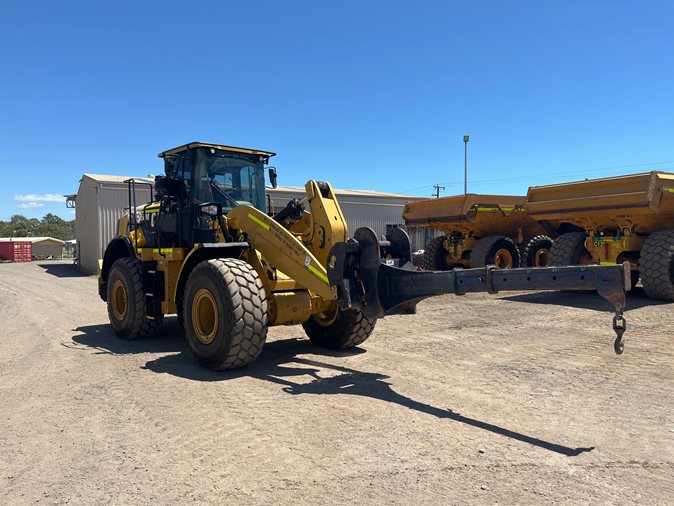 2017 Caterpillar 950M