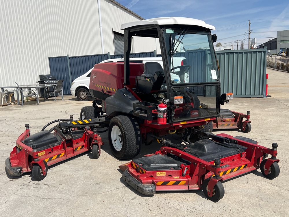 2022 Toro GroundsMaster 5900