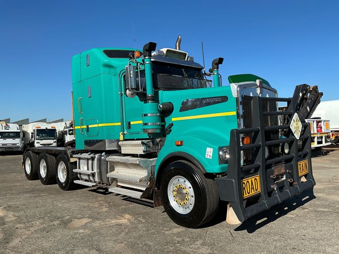 2014 Kenworth T909