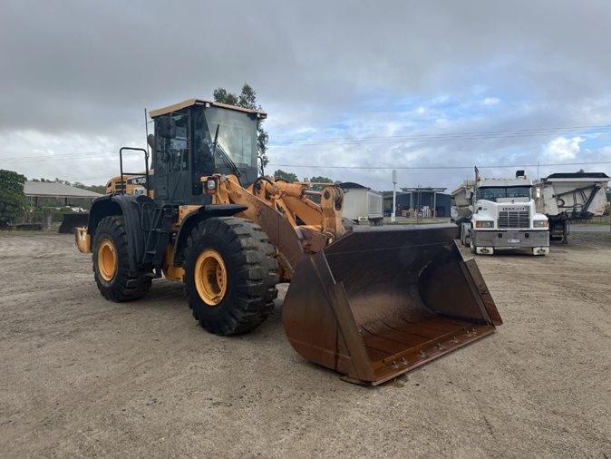 2013 Hyundai HL760-9
