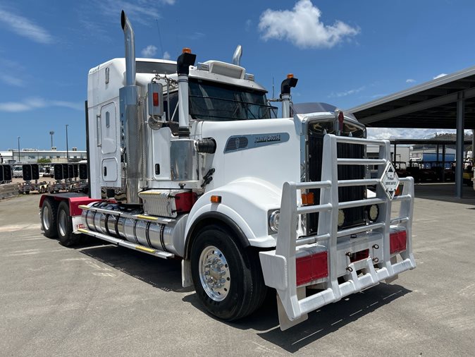 2013 Kenworth T909
