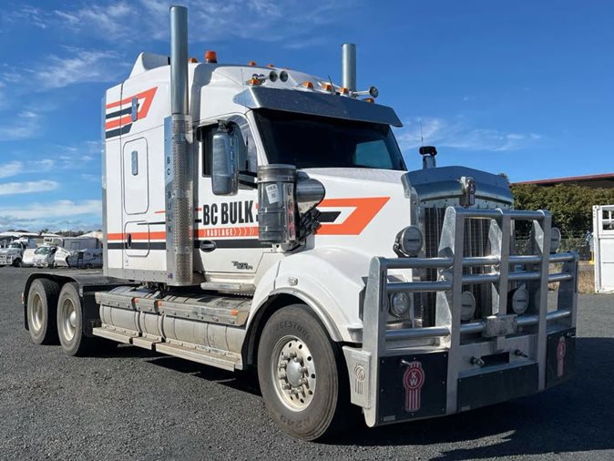2024 Kenworth T610SAR