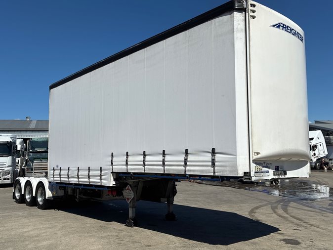 2022 Maxitrans ST3