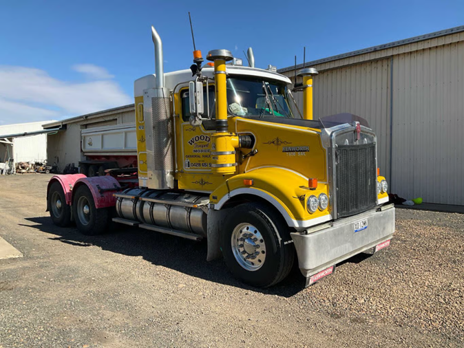 2008 Kenworth T404 SAR