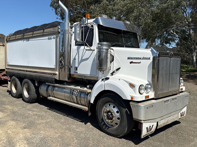 2018 Western Star 4800FS2