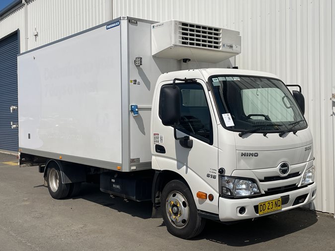 2022 Hino 300 616