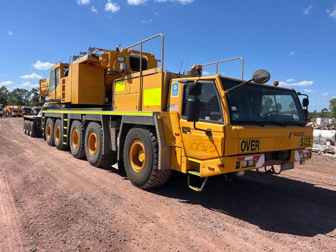 2008 Tadano ATF-220G-5