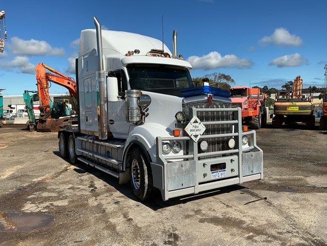 2020 Kenworth T610SAR