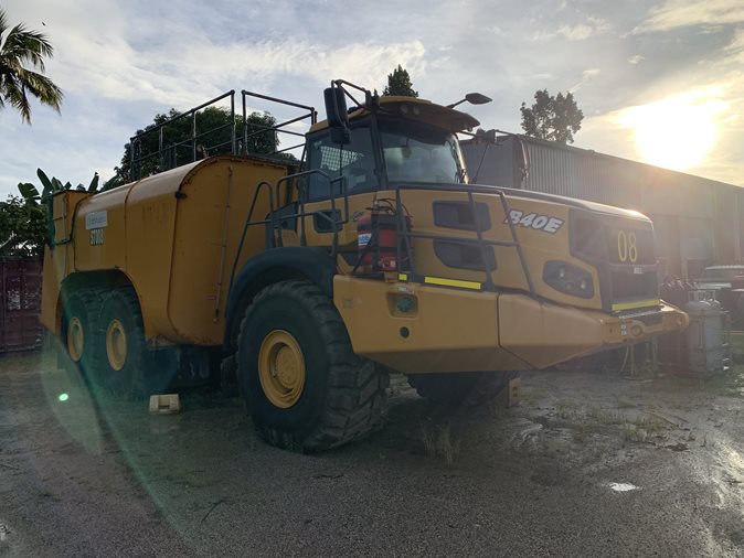 View a range of mobile mining equipment available via auction.