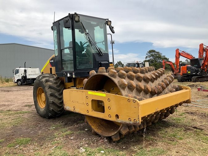 Earthmoving & Mobile Plant