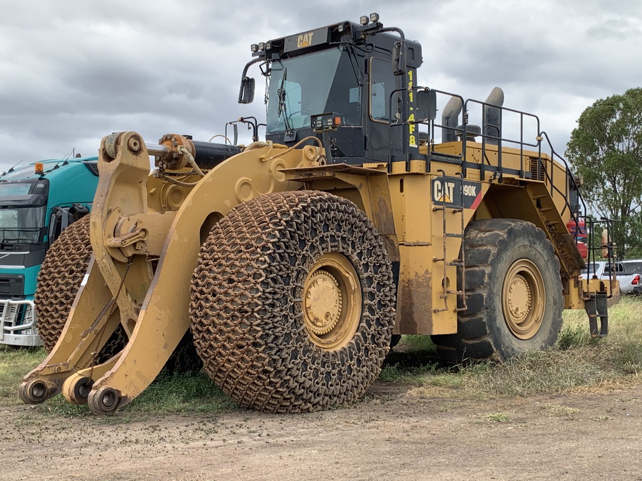 2014 Caterpillar 990K loader