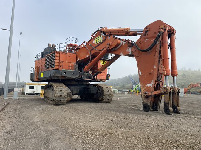 2014 Hitachi EX5600-6