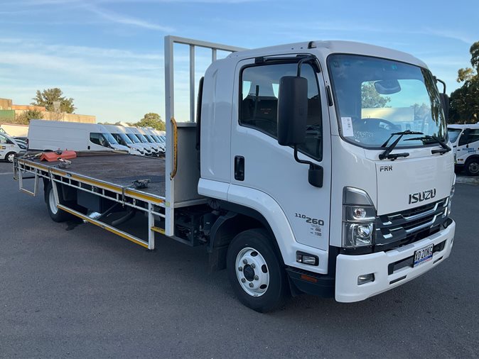 View 2022 Isuzu FRR 110-260 available via auction.